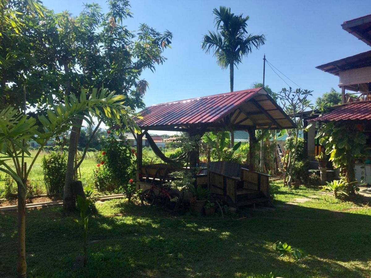 Soluna Guest House Pantai Cenang  Extérieur photo